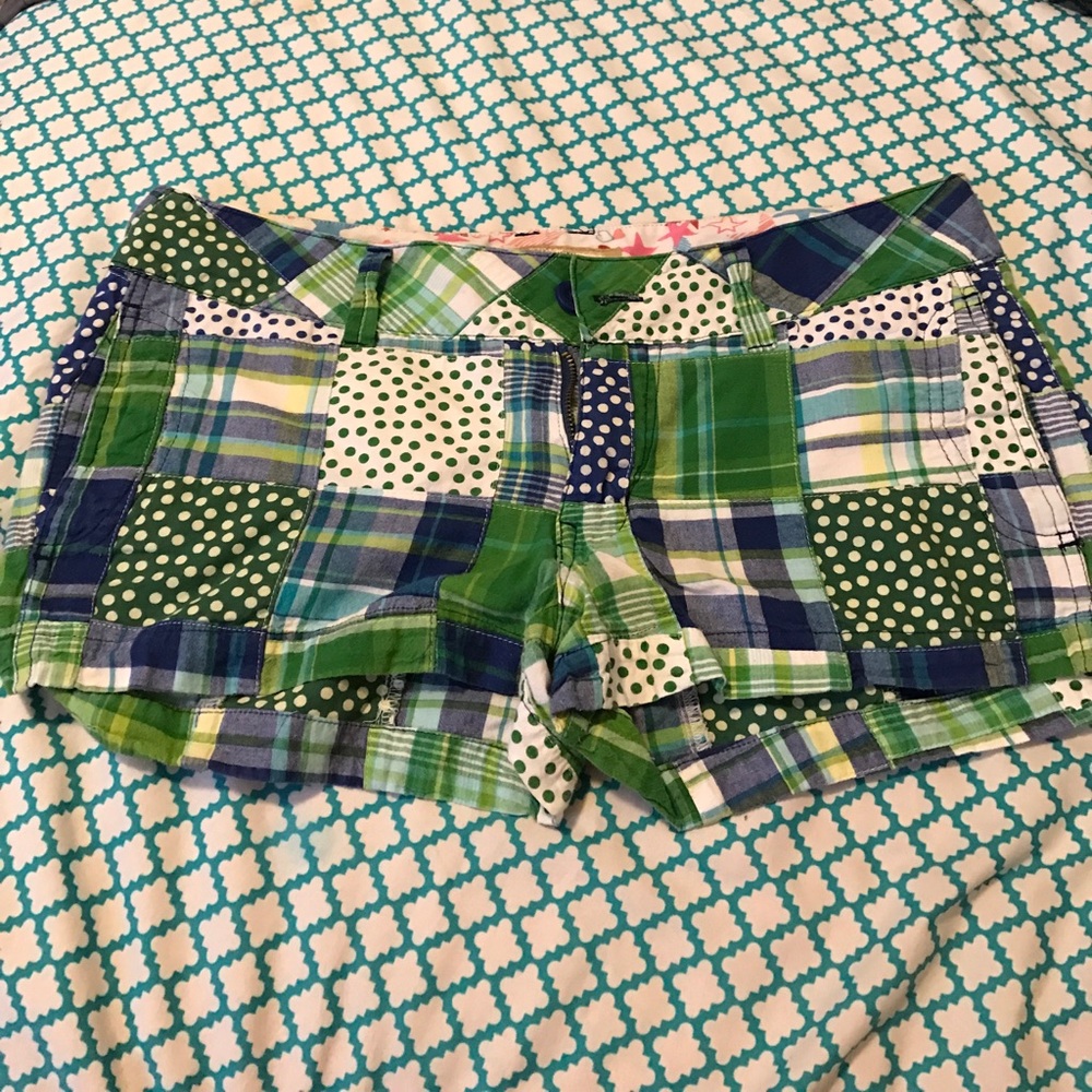 Arizona Patched Shorts