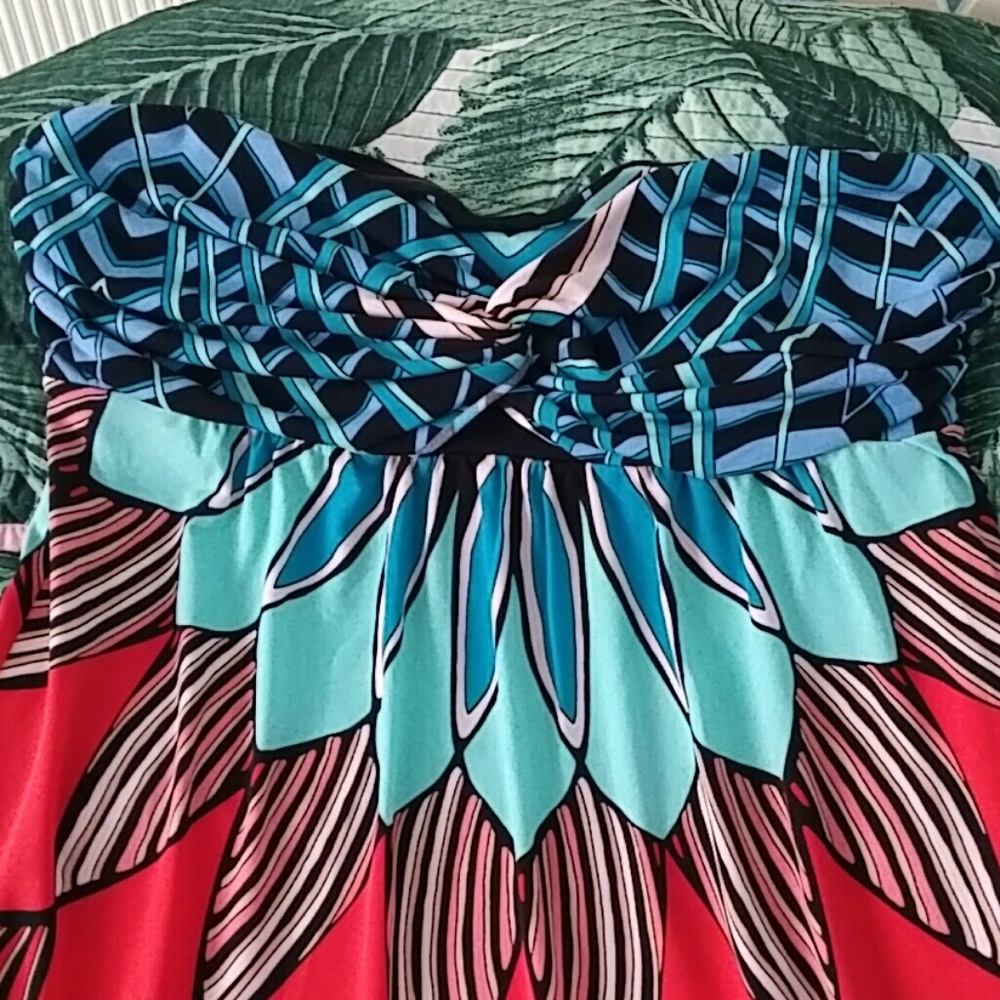 Colorful strapless