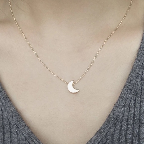 Dainty Crescent Moon Necklace - Picture 4 of 8