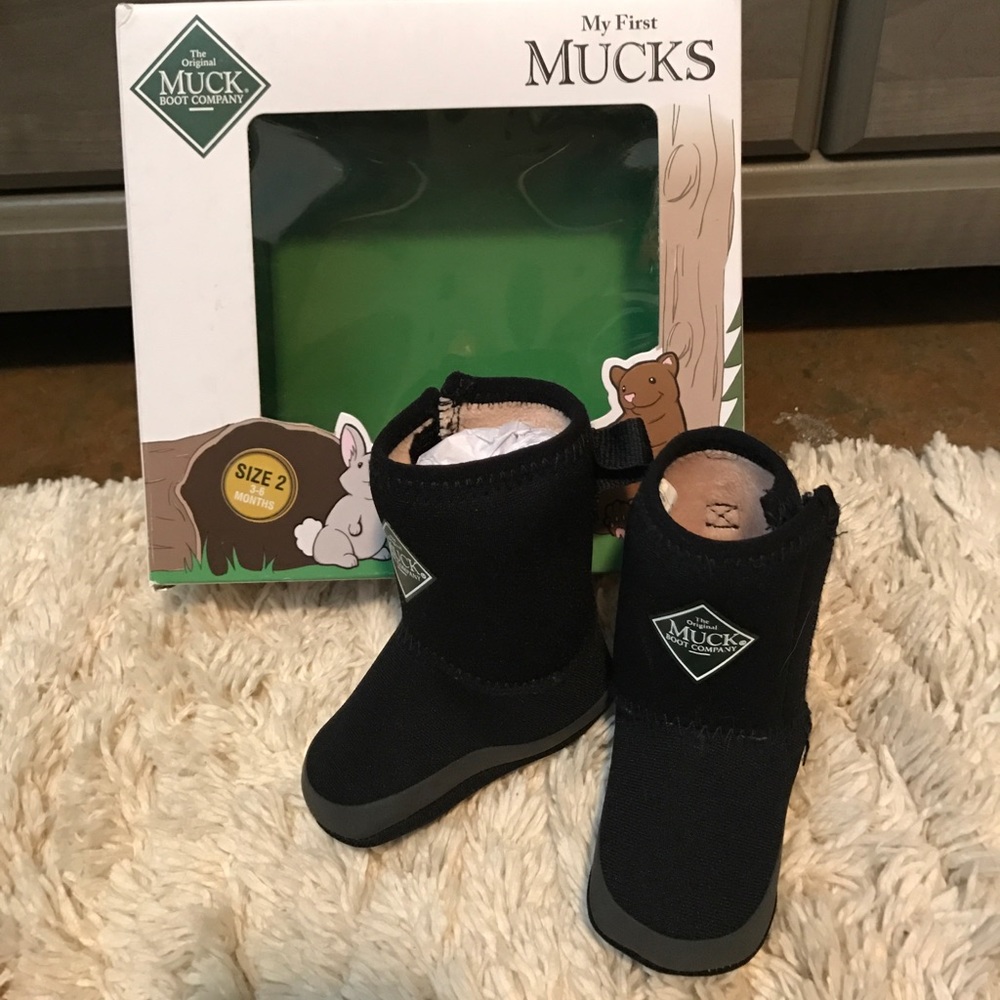 Infant muck boots