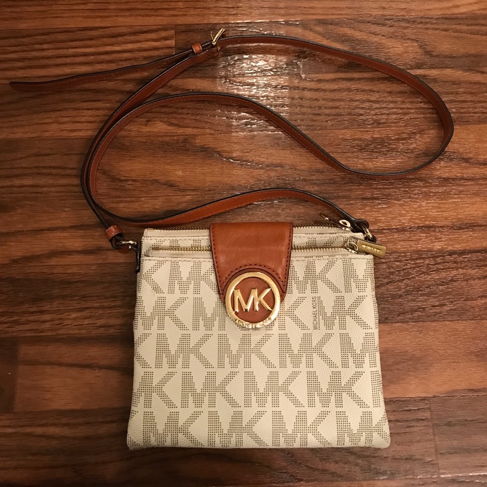 Michael Kors - Fulton Saffiano in Vanilla/Cream