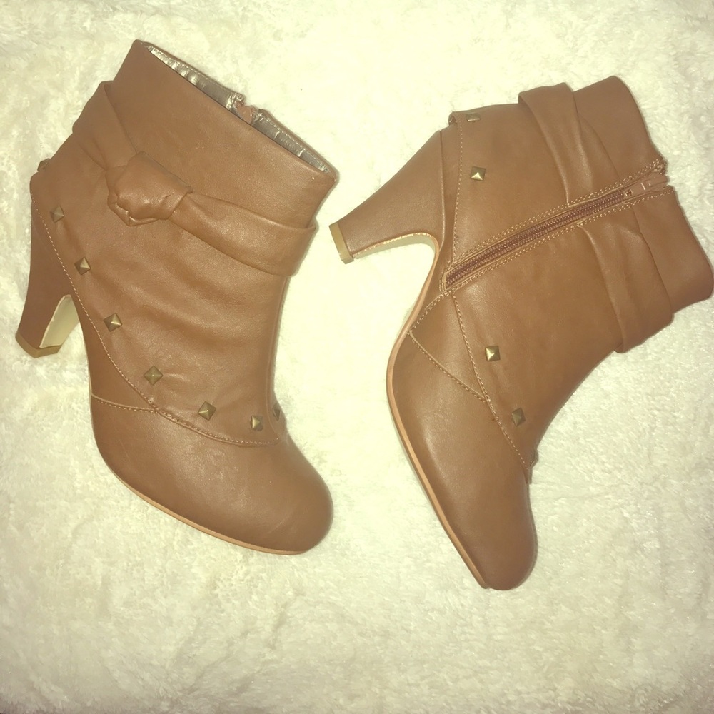 Booties! - Picture 3 of 6