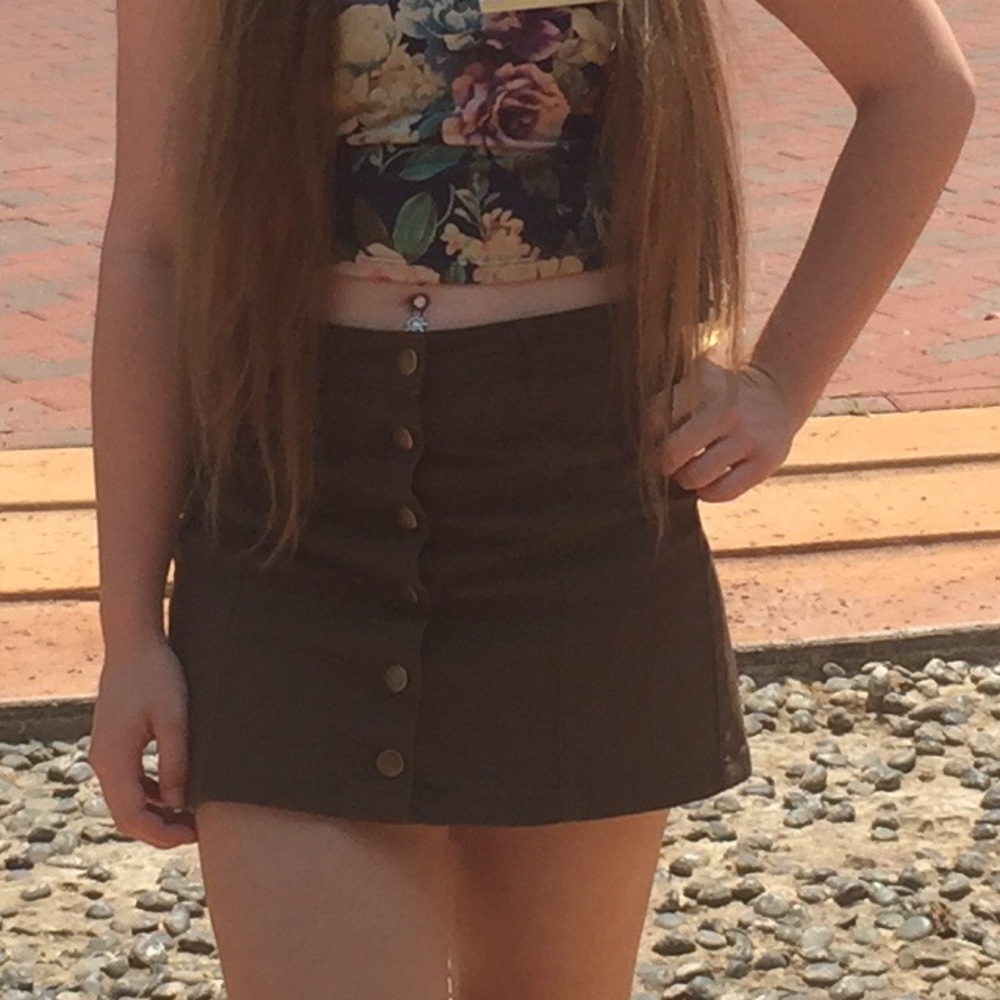 JEAN SKIRT. High waisted