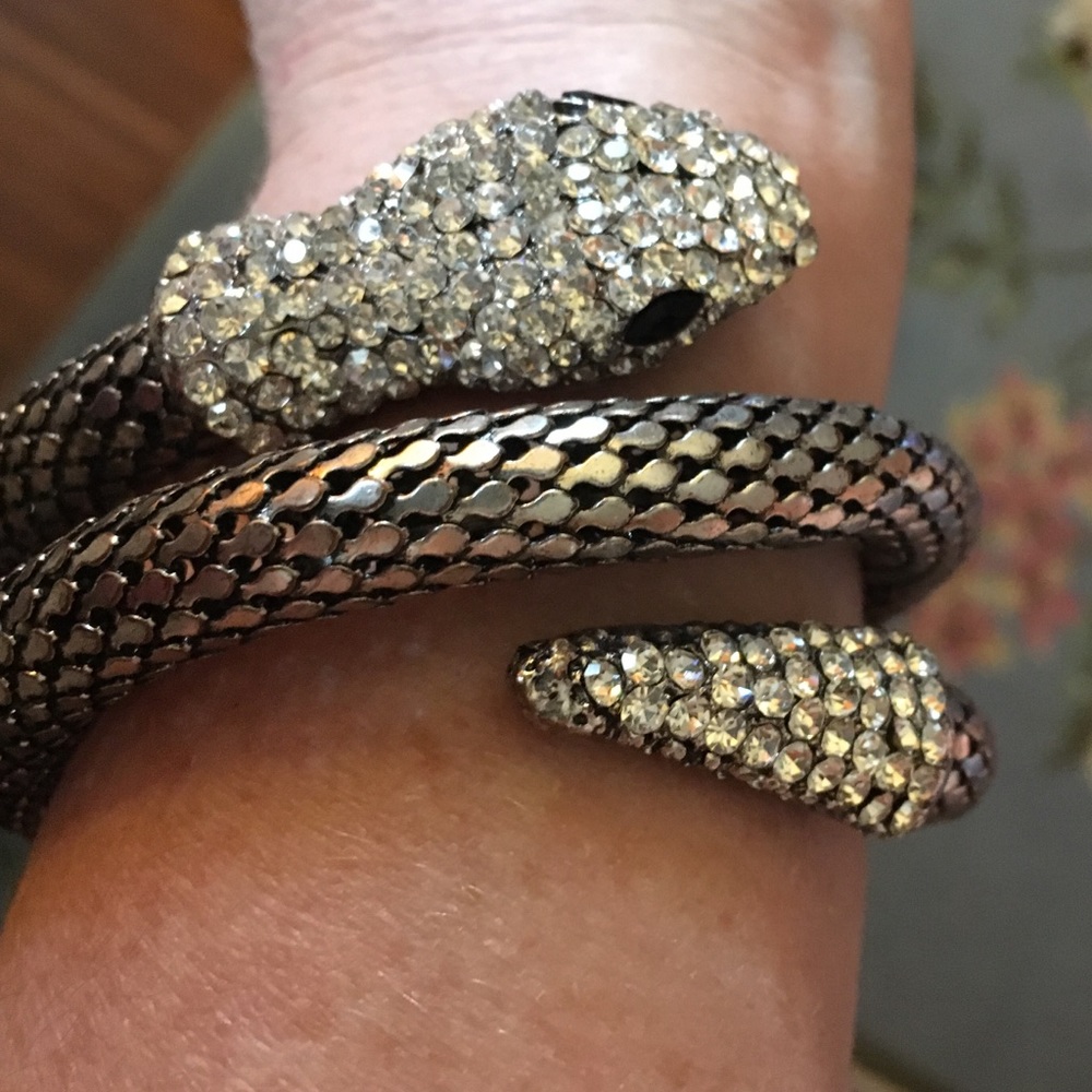Snake bracelet