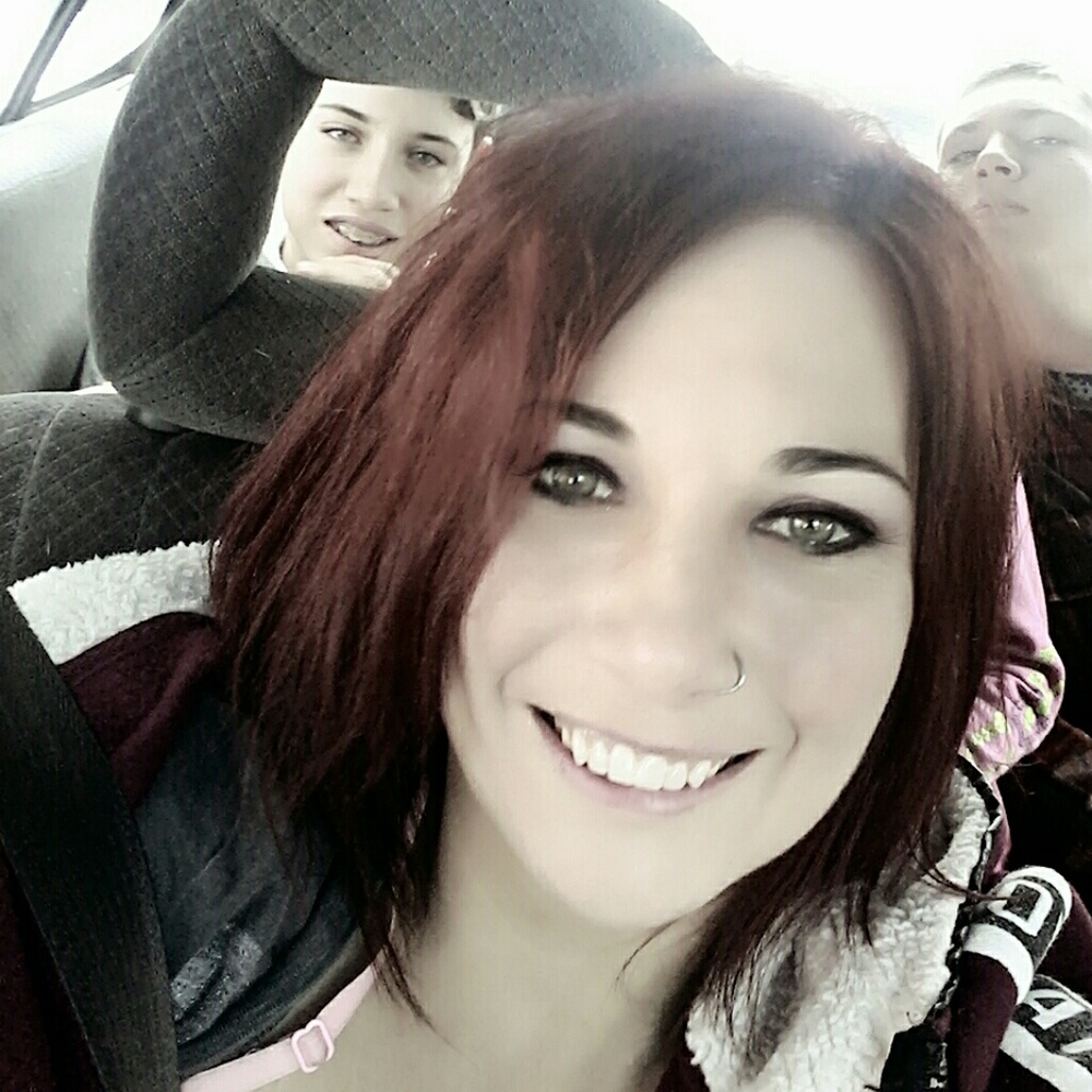 Meet your Posher, Joy