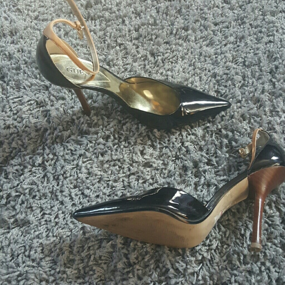 Guess ladies shoes