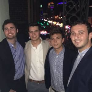 Meet your Posher, Troy