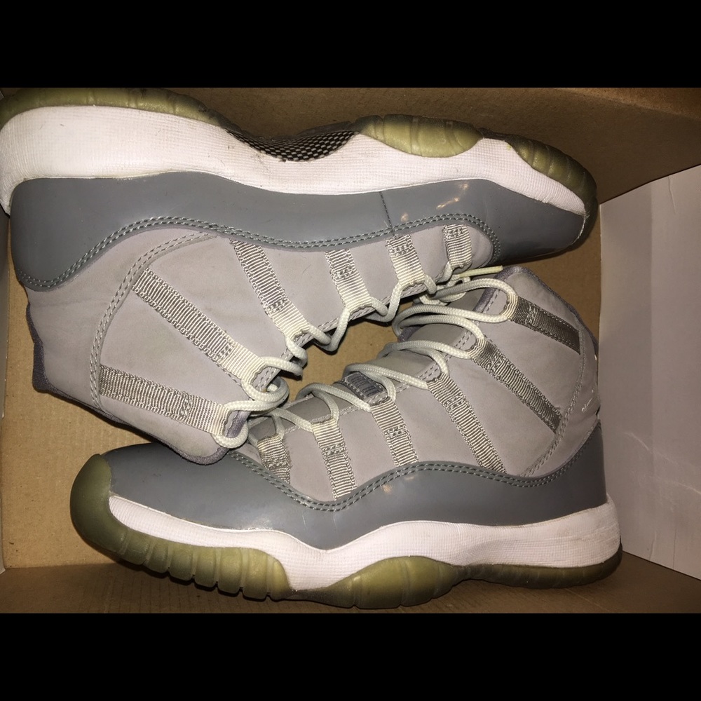 Cool Grey Retro 11