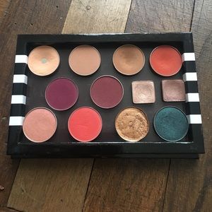 Magnetic Eyeshadow Palette