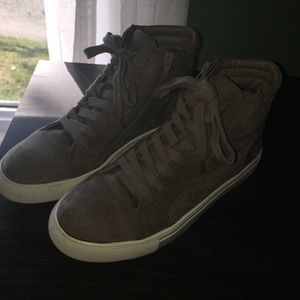 Steve Madden Sneakers