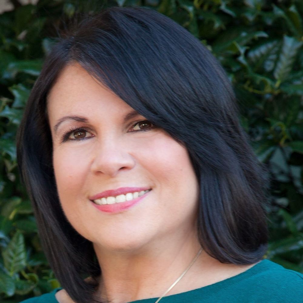 Meet your Posher, Lynette