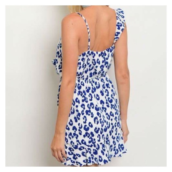 ⭐️CLEARANCE⭐️ Ivory & Royal Blue Dress - Picture 4 of 8