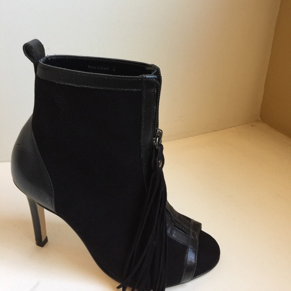 Peep toe ankle boots - Picture 2 of 4