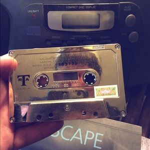 Meet your Posher, Kerry