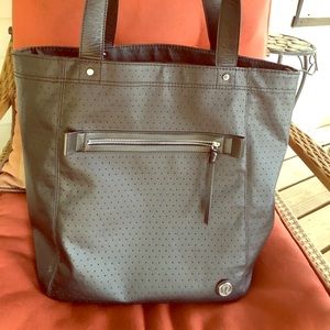 Lululemon black tote