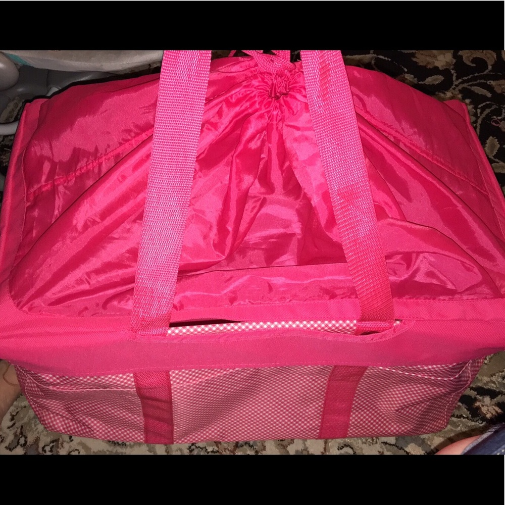 Thirty-One Pink Deluxe utility tote