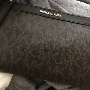Michael Kors Large Wristlet