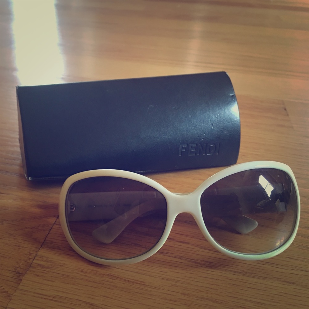 ❤️Fendi 😎