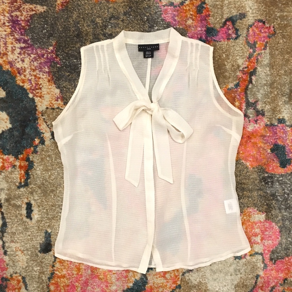 ❗️SALE❗️Petite White Sleeveless Blouse