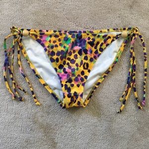 Bathing suit bottoms