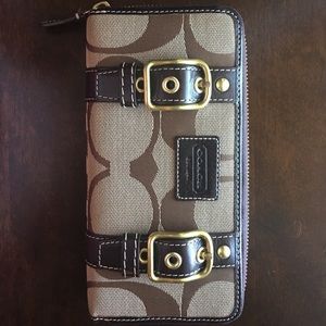 Coach wallet