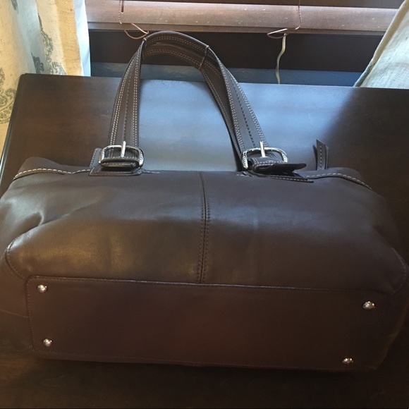 Coach purse - Picture 3 of 3