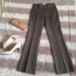Women's pants/trousers.
