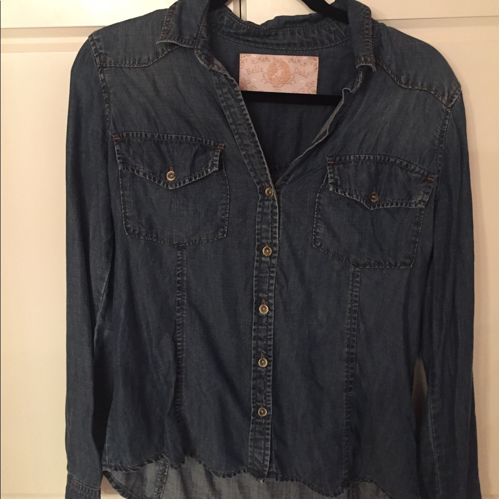 Bella Dahl denim button down shirt.