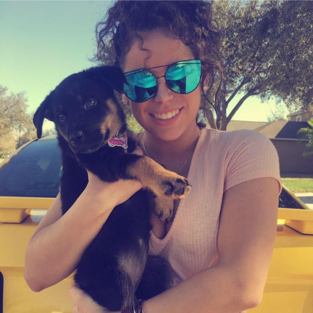 Meet your Posher, Marissa