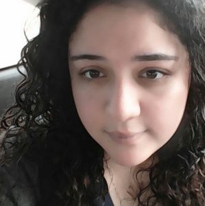 Meet your Posher, Isabel