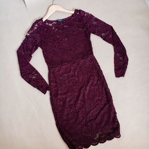 🔥 Burgundy Lace Dress