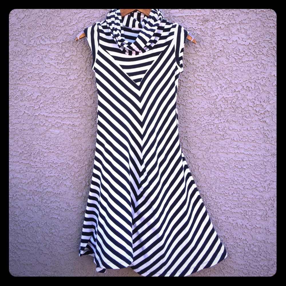 Cute turtle neck striped dress