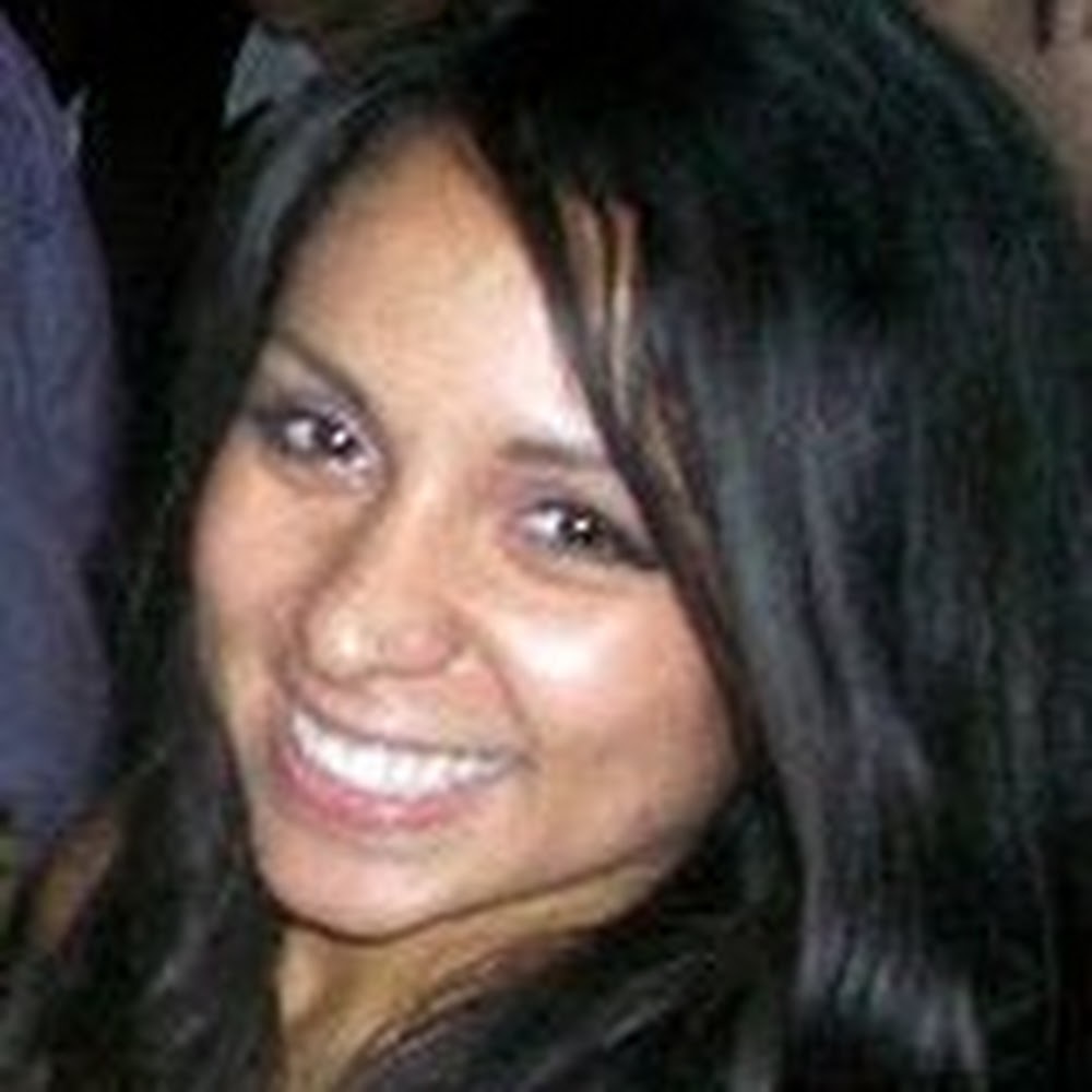 Meet your Posher, Loni