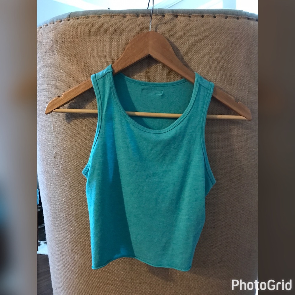 Cropped tank top