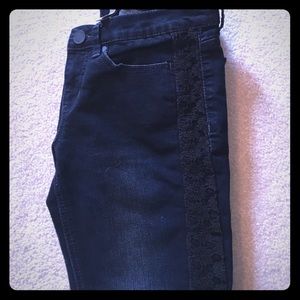 Mudd Skinny Jeans
