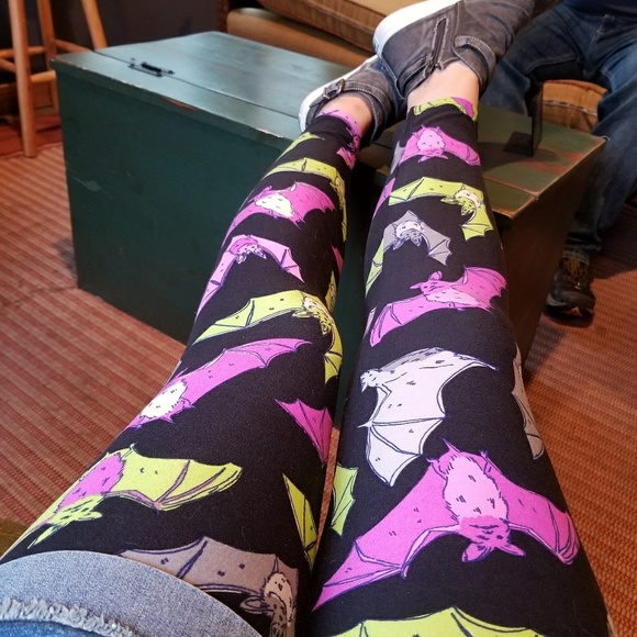 Meet your Posher, Beth - Picture 7 of 8