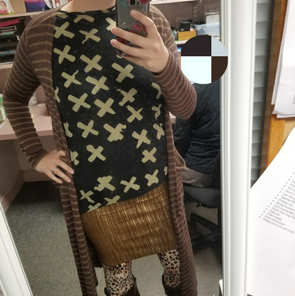 Meet your Posher, Beth - Picture 8 of 8