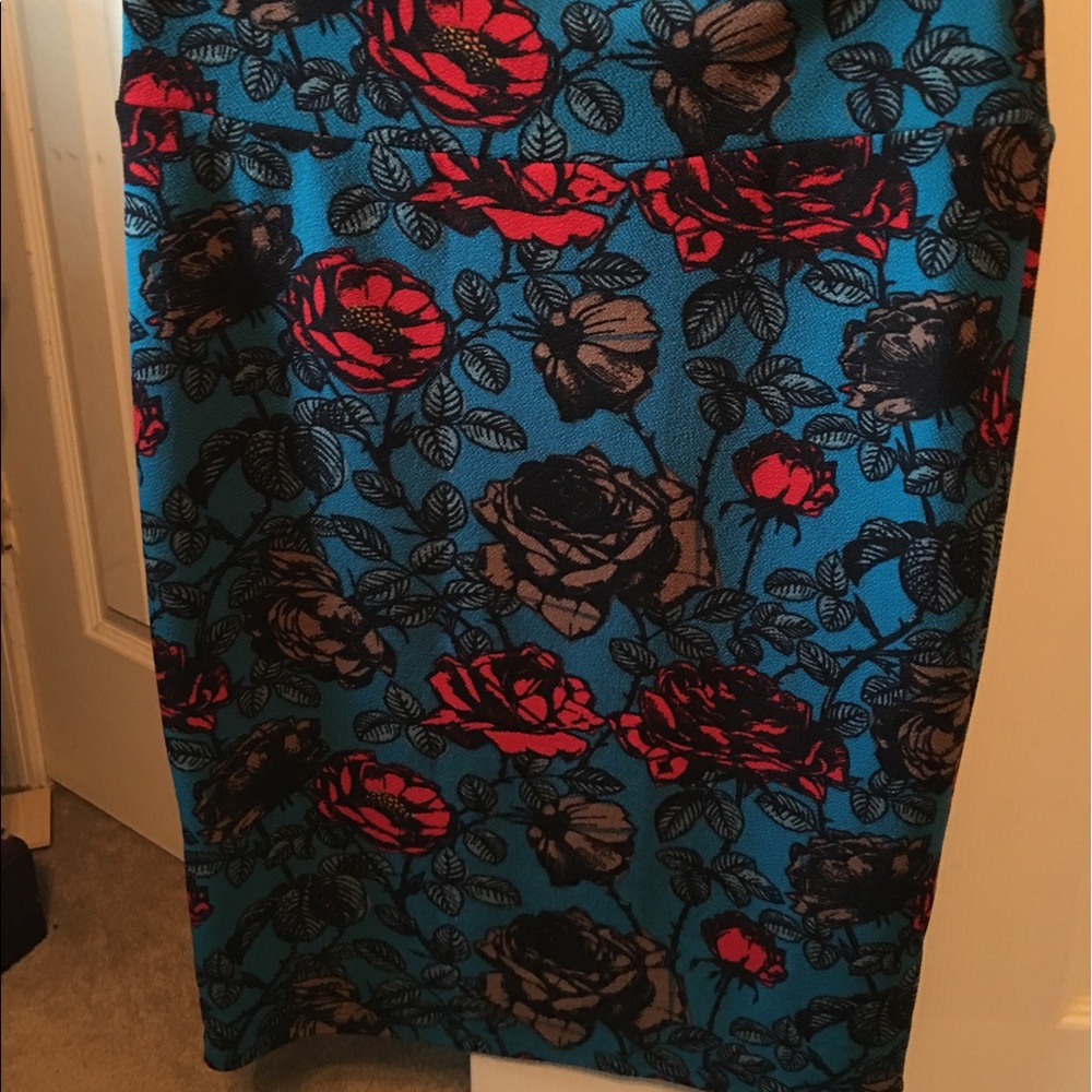Lularoe Cassie