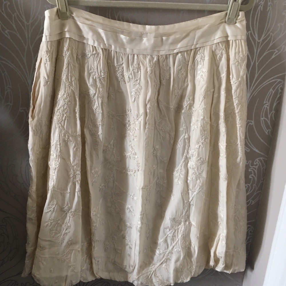Silk Embroidered Dana Buchman Skirt - Picture 3 of 5