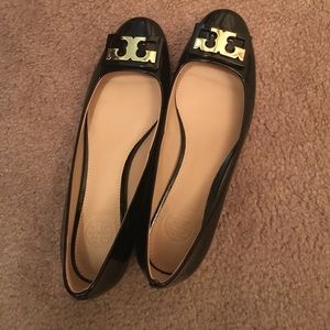 98% new Tory Burch shoes