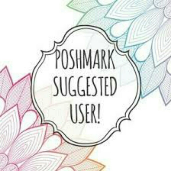 Hello & Welcome to my closet! - Picture 3 of 5