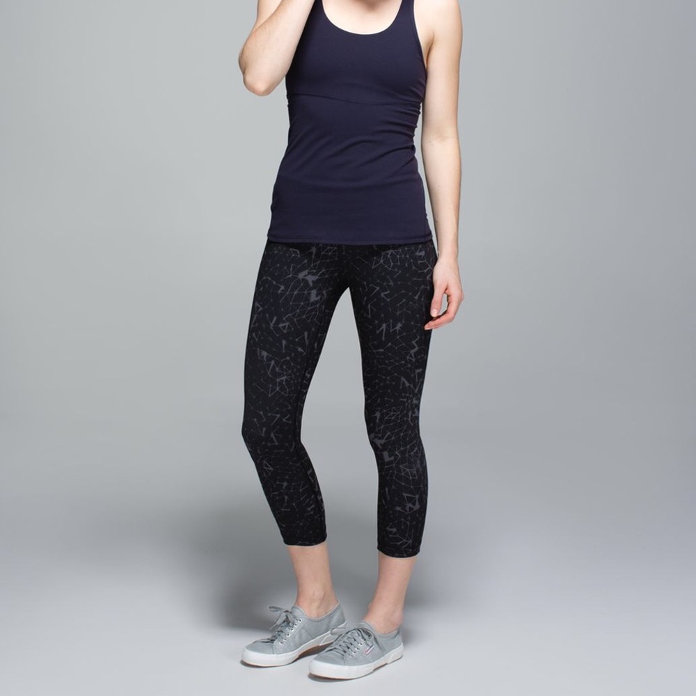 Lululemon Wunder Under Crop II Star Crushed Size 6