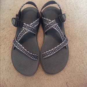 Black and white ZCloud Chaco