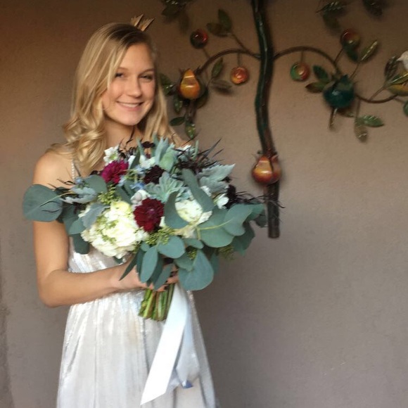 Meet the posher - Picture 3 of 3