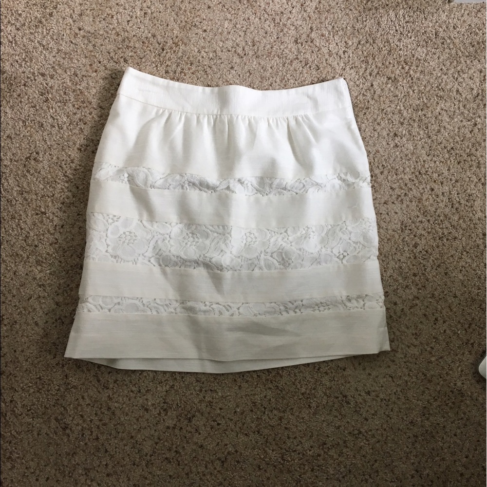 White mixed media Loft Skirt