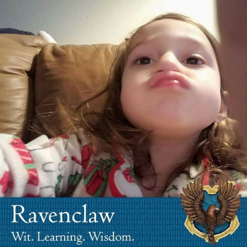 Meet your Posher, Sondra