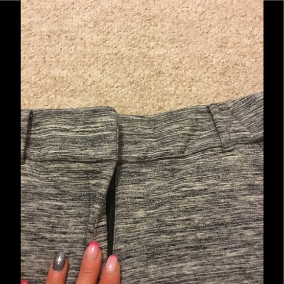 ❌DONATED**LOFT Skirt Black/White/Grey with pockets - Picture 8 of 8