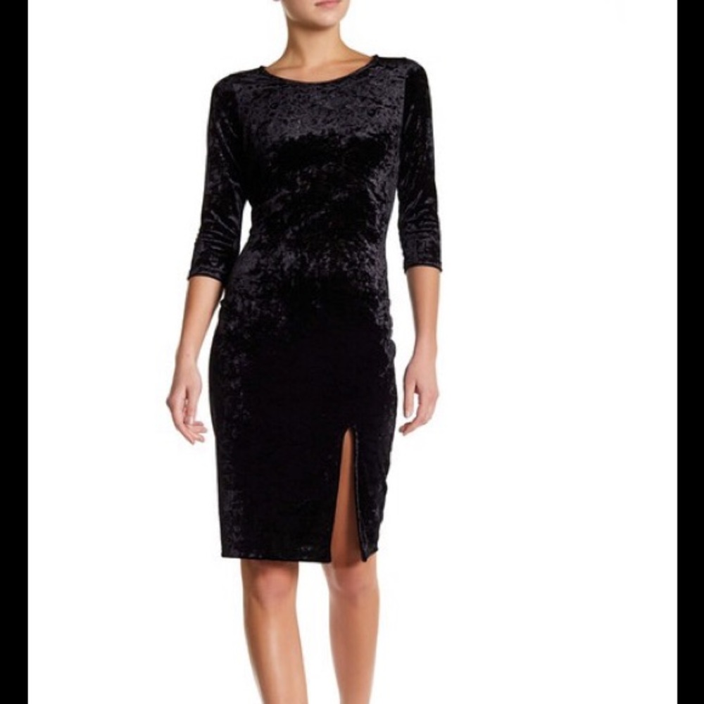 NWT Vanity Room velvet dress