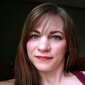 Meet your Posher, Joyce