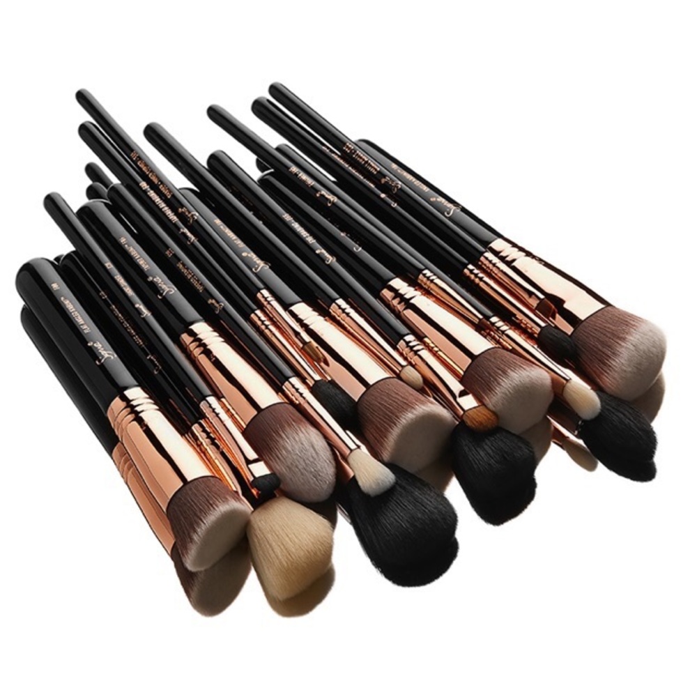 Sigma 17-piece Ultimate Brush Set